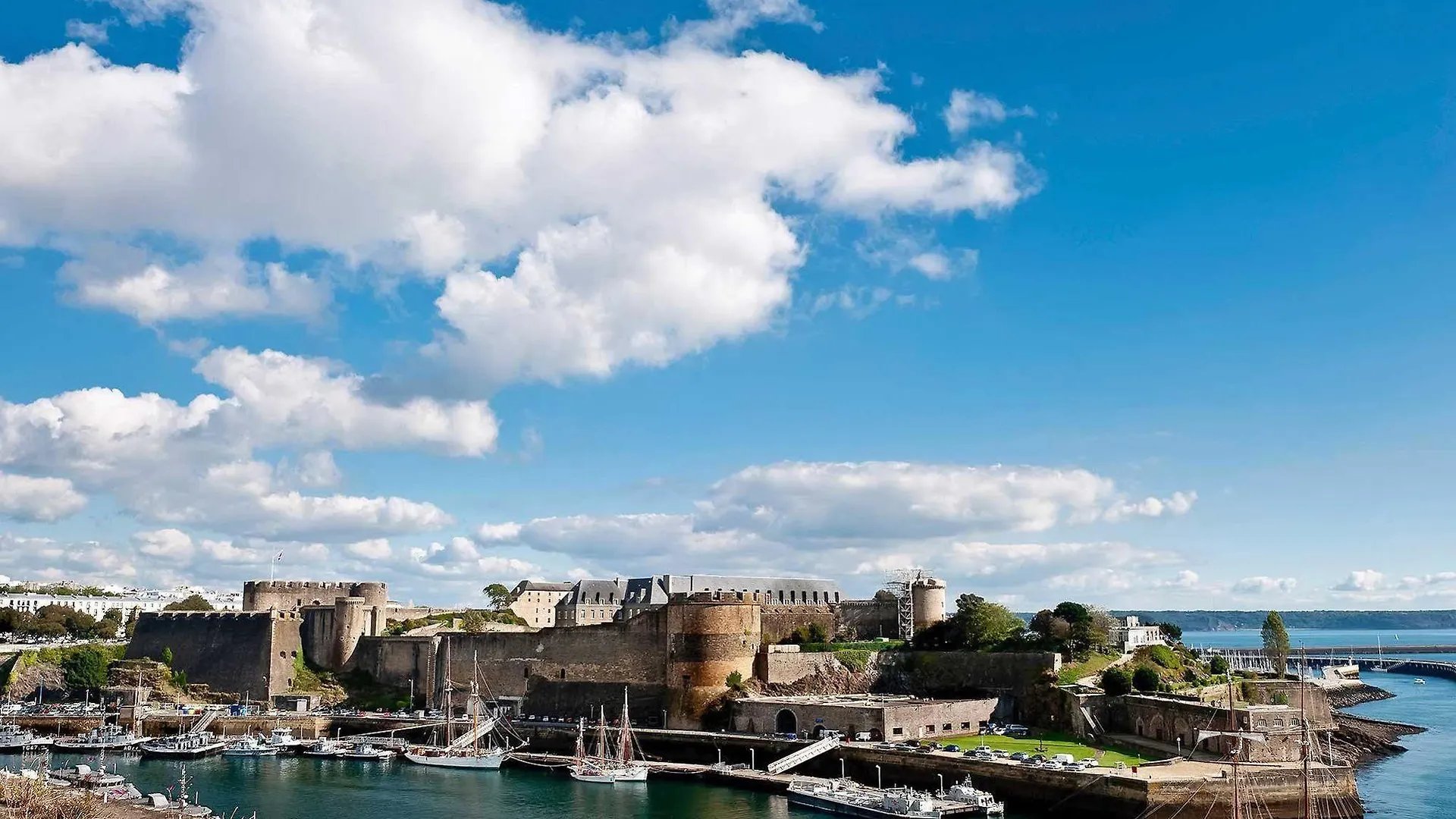 ** Отель Ibis Budget Brest Centre Port Франция