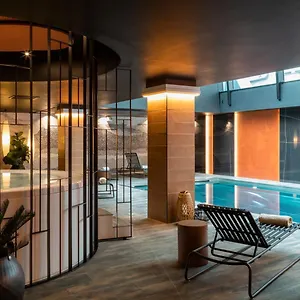 & Oceania Le Conti Hotel